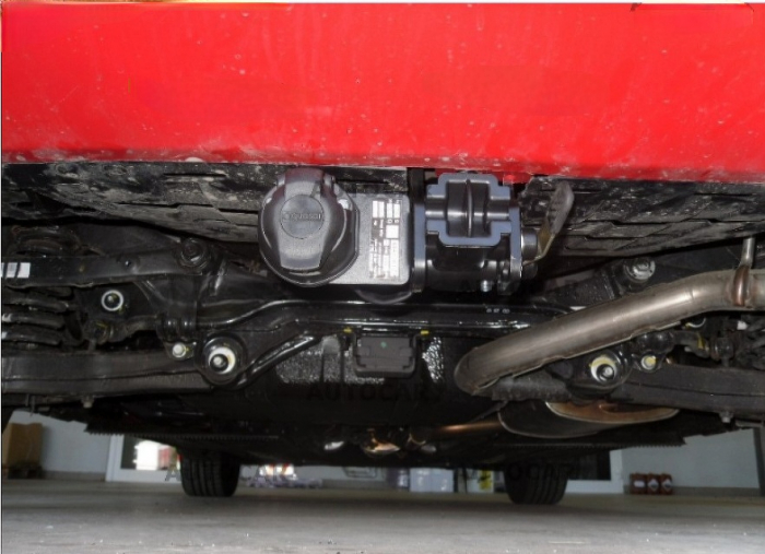 Carlig remorcare Kia Ceed htb 2012 -2018 demontabil automat cu maneta marca Autohak [2]