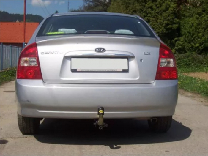 Carlig remorcare Kia Cerato dupa 2004 demontabil cu maneta [2]