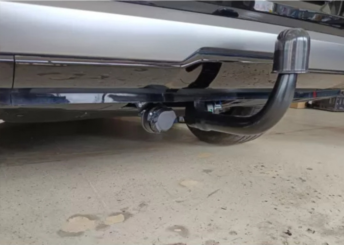 Carlig remorcare Kia EV9 dupa 07/2023 demontabil automat vertical [5]