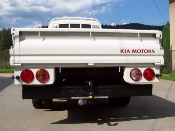 Carlig remorcare Kia K 2500 / 2700 / 2900 fabricat dupa 1998 [3]
