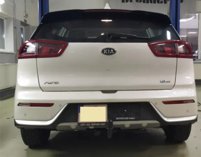 Carlig remorcare Kia Niro 2016 - 03/2019 demontabil automat vertical marca Autohak [4]