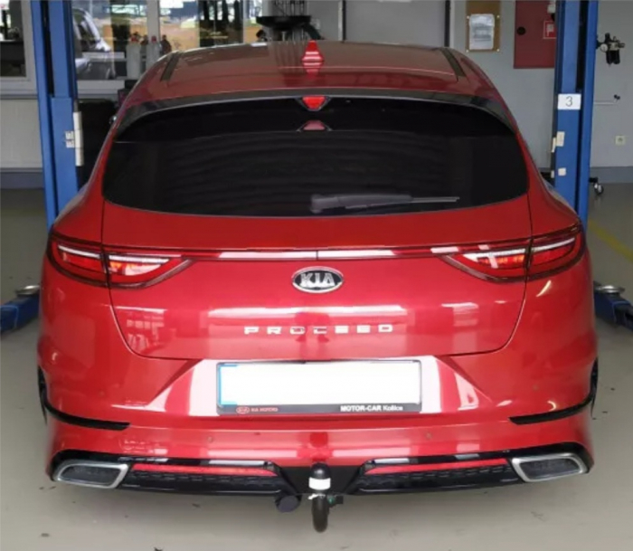 Carlig remorcare Kia Proceed GT line combi dupa 2019 demontabil automat vertical marca Autohak [4]