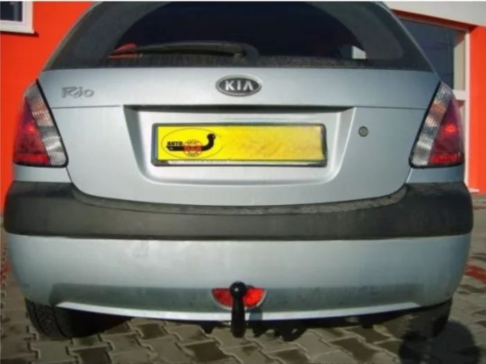 Carlig remorcare Kia Rio 5 usi fabricat intre 2005 - 2009 [3]
