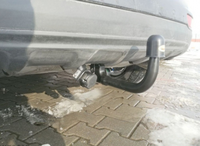 Carlig remorcare Kia Sportage 2016 - 2018 demontabil automat vertical marca Autohak [7]