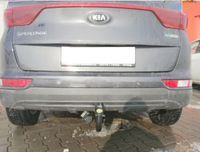Carlig remorcare Kia Sportage 2016 - 2018 demontabil automat vertical marca Autohak [5]