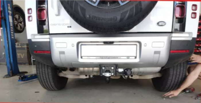 Carlig remorcare Land Rover Defender dupa 09/2019 [4]