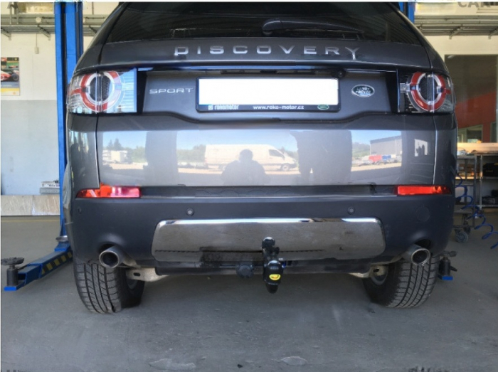 Carlig remorcare Land Rover Discovery Sport 5 locuri 2015 - 2019 demontabil automat vertical marca Autohak [4]
