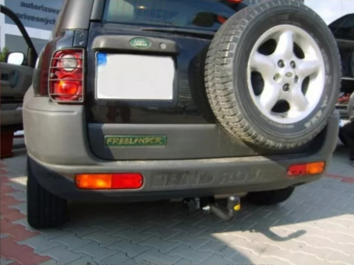 Carlig remorcare Land Rover Freelander 1998-2007 marca Autohak [5]