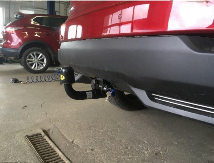 Carlig remorcare Lexus NX dupa 2014 demontabil automat vertical marca Autohak [10]