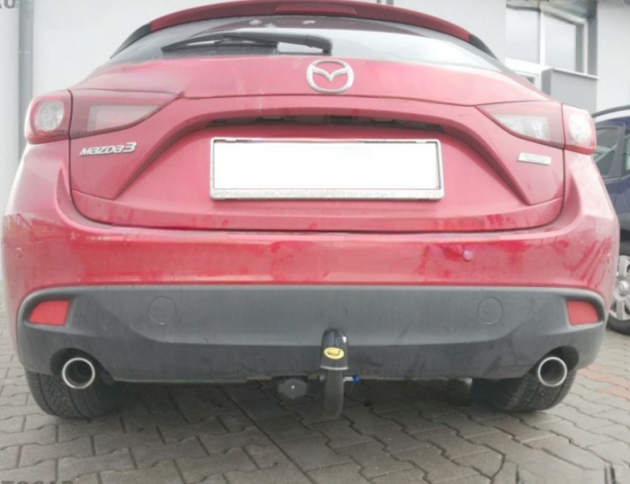 Carlig remorcare Mazda 3 htb 2013 - 2018 demontabil automat vertical marca Autohak [8]