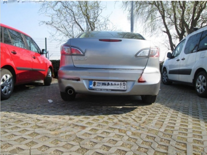 Carlig remorcare Mazda 3 sedan 2009 - 2013 demontabil automat vertical marca Autohak [5]