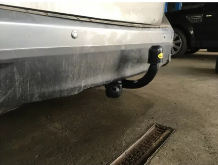 Carlig remorcare Mazda 5 fabricata dupa 2008 [2]