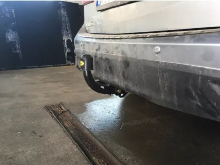 Carlig remorcare Mazda 5 fabricata dupa 2008 [4]