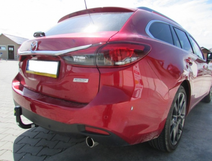 Carlig remorcare Mazda 6 combi dupa 2013 demontabil automat vertical marca Autohak [10]
