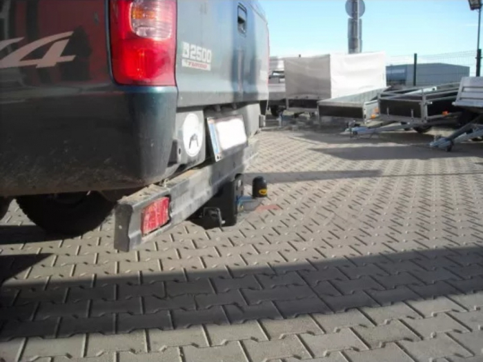 Carlig remorcare Mazda B2500 fabricata dupa 1996 [5]