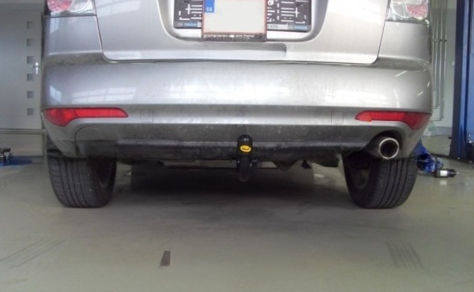 Carlig remorcare Mazda CX7 dupa 2007 demontabil automat vertical marca Autohak [9]