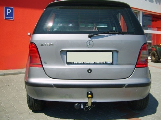 Carlig remorcare Mercedes A Class (W168) 1994 - 2004 demontabil automat cu maneta marca Autohak [8]