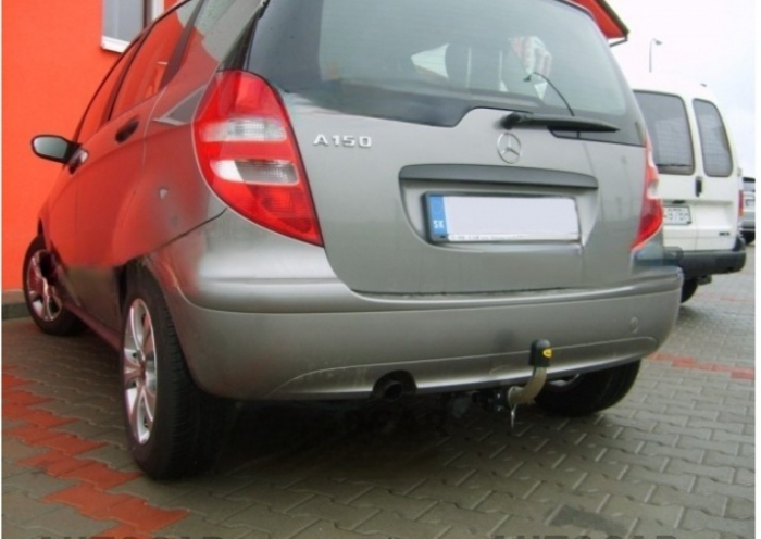 Carlig remorcare Mercedes A Class (W169) 2004 - 2012 demontabil automat cu maneta marca Autohak [6]