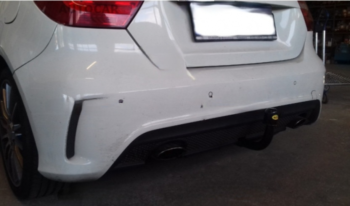 Carlig remorcare Mercedes A Class (W176) 2012 - 2018 demontabil automat vertical marca Autohak [4]
