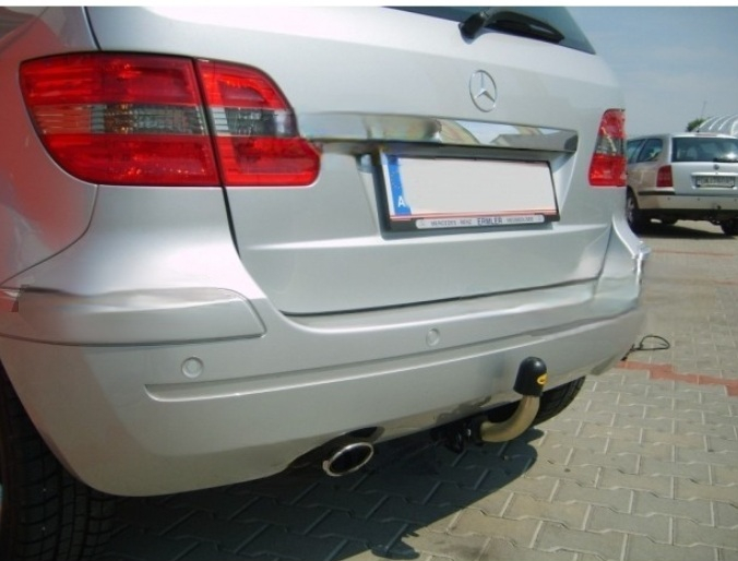 Carlig remorcare Mercedes B Class (W245) 2005 - 2011 demontabil automat cu maneta marca Autohak [6]