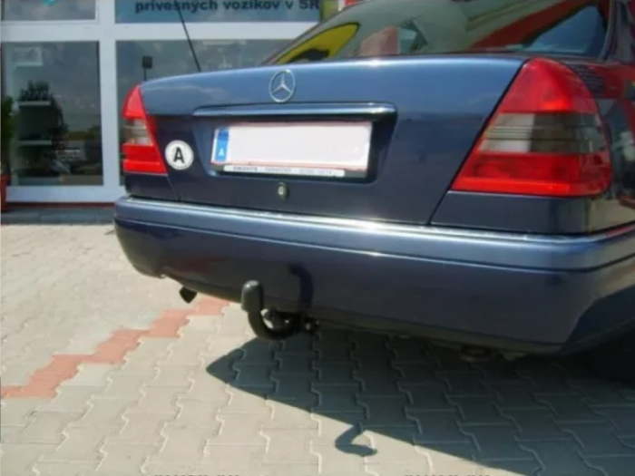 Carlig remorcare Mercedes C-Class W202 1993-2000 marca Autohak [4]