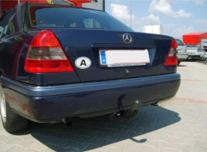 Carlig remorcare Mercedes C-Class W202 1993-2000 marca Autohak [2]