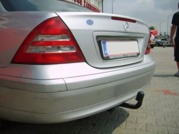 Carlig remorcare Mercedes C-Class W203 2001-2007 marca Autohak [2]