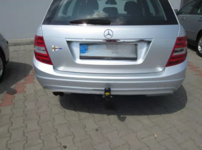 Carlig remorcare Mercedes C-Class (W204) fabricat intre 2007 - 2014 marca Autohak [3]