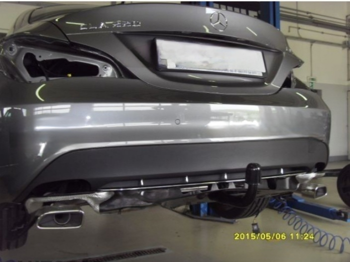 Carlig remorcare Mercedes CLA dupa 2015 demontabil automat vertical marca Autohak [16]