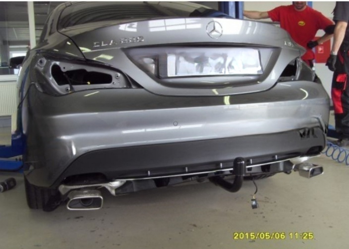 Carlig remorcare Mercedes CLA dupa 2015 demontabil automat vertical marca Autohak [13]
