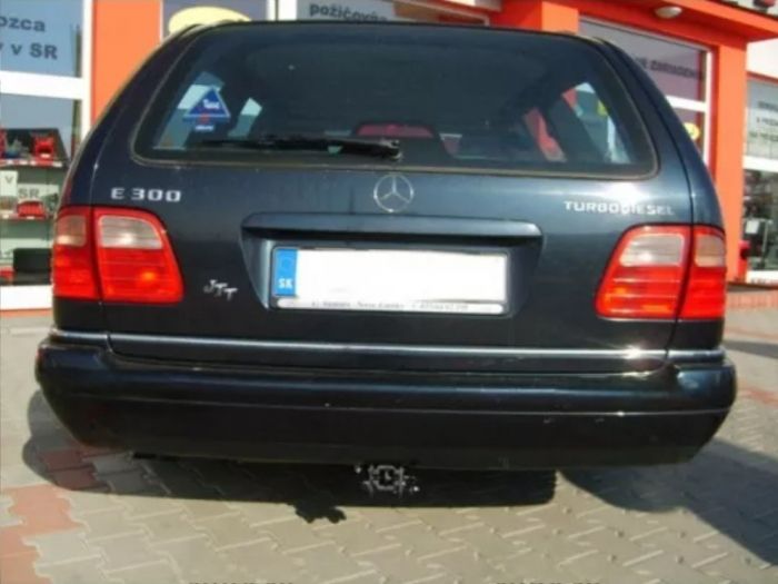 Carlig remorcare Mercedes E Class S210 combi 1995 - 2002 demontabil automat cu maneta [5]