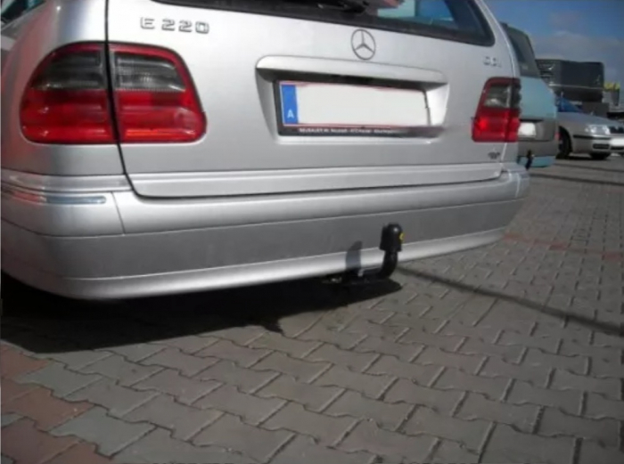 Carlig remorcare Mercedes E Class W210 combi 1995-2002 marca Autohak [2]