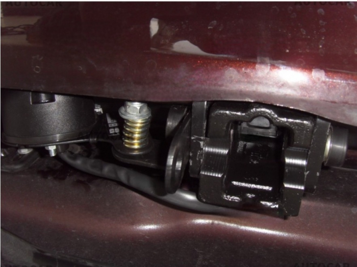 Carlig remorcare Mercedes E Class (S212) combi 2009 - 2016 demontabil automat vertical marca Autohak [4]