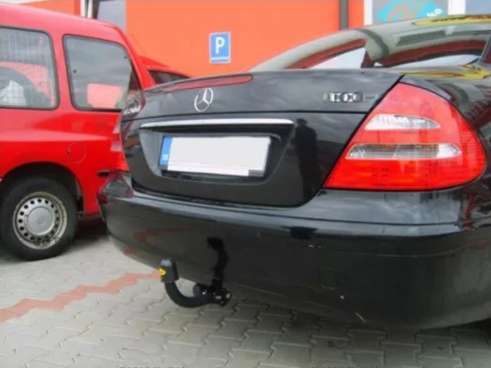 Carlig remorcare Mercedes E Class W211 berlina 2002-2008 marca Autohak [7]