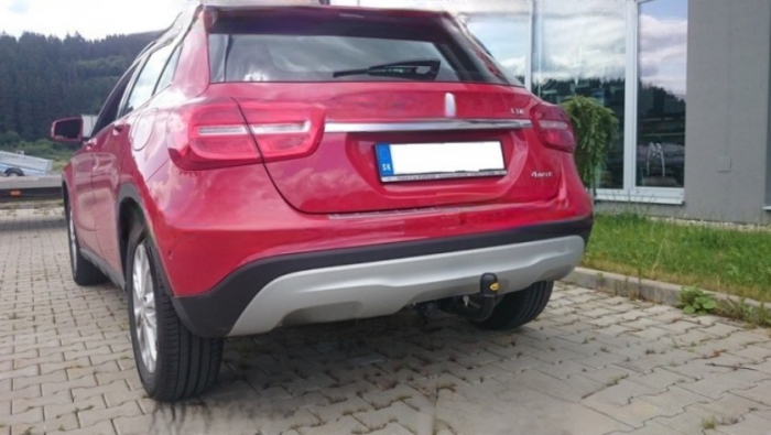 Carlig remorcare Mercedes GLA dupa 2014 demontabil automat vertical marca Autohak [7]