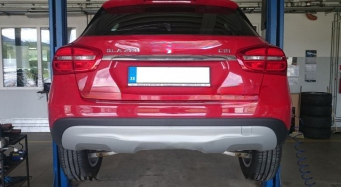 Carlig remorcare Mercedes GLA dupa 2014 demontabil automat vertical marca Autohak [9]