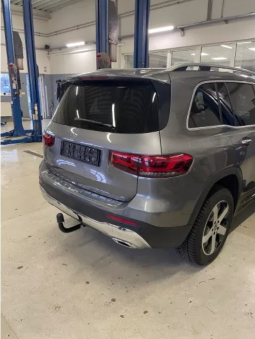 Carlig remorcare Mercedes GLB (X247) dupa 2019 demontabil automat vertical marca Autohak [5]