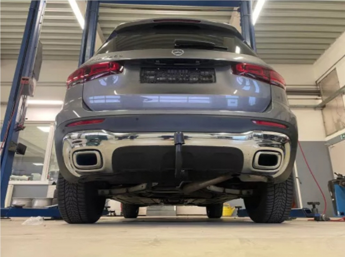 Carlig remorcare Mercedes GLB (X247) dupa 2019 demontabil automat vertical marca Autohak [7]