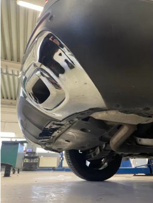 Carlig remorcare Mercedes GLB (X247) dupa 2019 demontabil automat vertical marca Autohak [11]