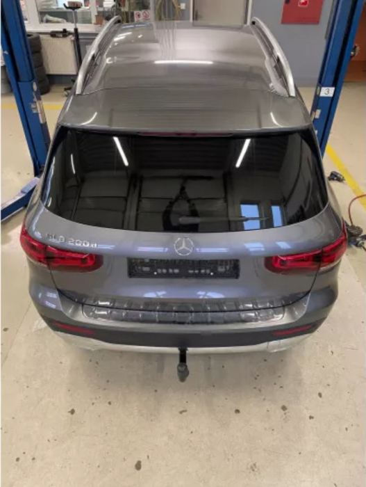 Carlig remorcare Mercedes GLB (X247) dupa 2019 demontabil automat vertical marca Autohak [13]
