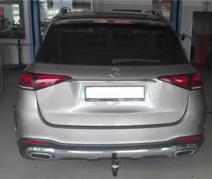 Carlig remorcare Mercedes GLE dupa 2018 demontabil automat vertical marca Autohak [5]