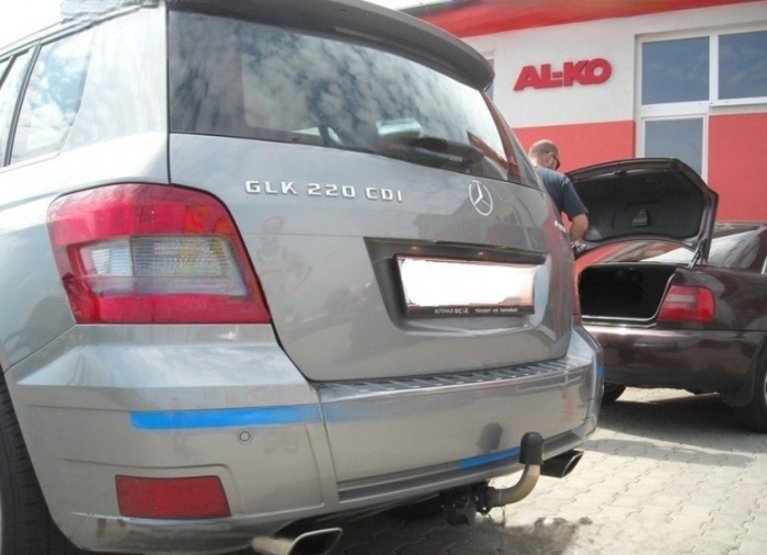 Carlig remorcare Mercedes GLK dupa 2008 demontabil automat cu maneta marca Autohak [8]