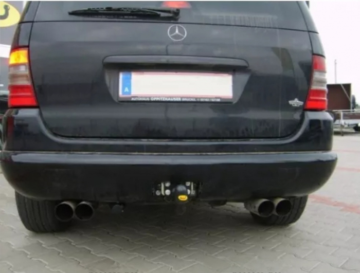 Carlig remorcare Mercedes M-Class ML w163 fabricat 1998 - 2005 marca Autohak [3]