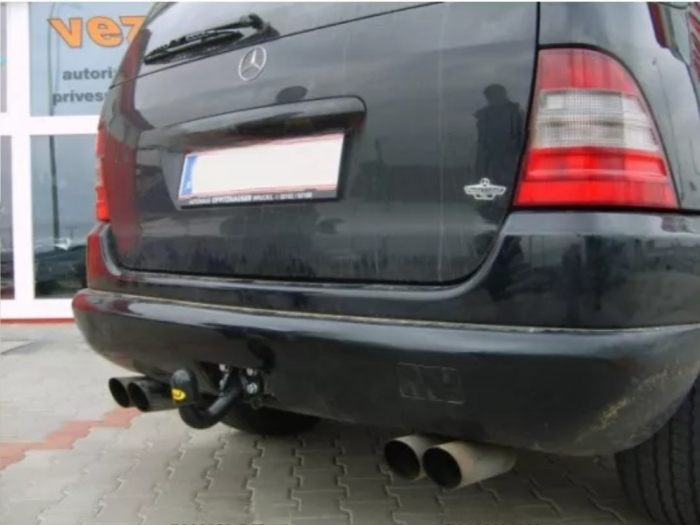 Carlig remorcare Mercedes M-Class ML w163 fabricat 1998 - 2005 marca Autohak [4]