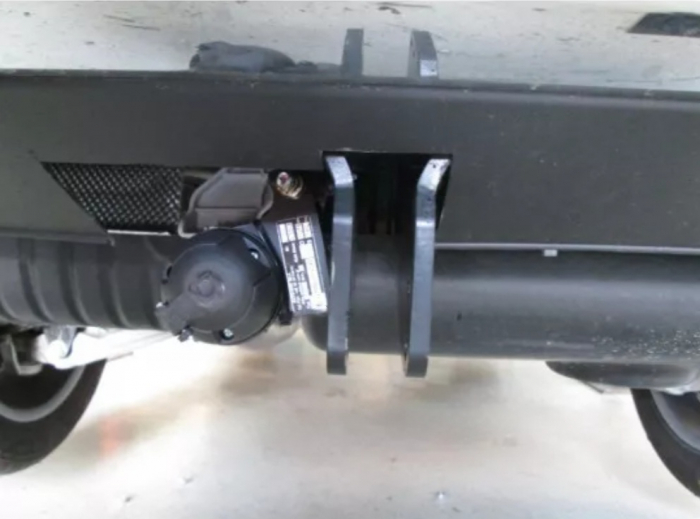 Carlig remorcare Mercedes M-Class ML w166 2011-2015 marca Autohak [5]