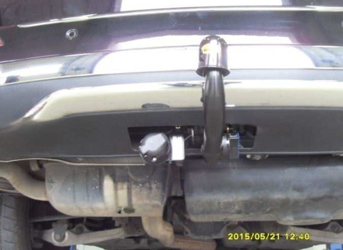 Carlig remorcare Mercedes M Class ML (W166) dupa 2011 demontabil automat vertical marca Autohak [12]