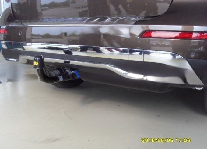 Carlig remorcare Mercedes M Class ML (W166) dupa 2011 demontabil automat vertical marca Autohak [19]