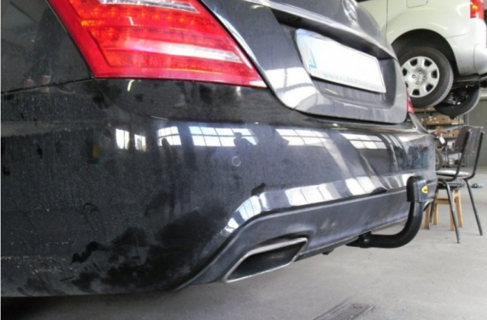 Carlig remorcare Mercedes S Class (W221) 2005 - 2013 demontabil automat vertical marca Autohak [5]