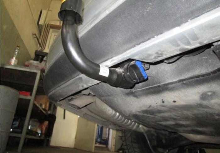 Carlig remorcare Mercedes S Class (W221) 2005 - 2013 demontabil automat vertical marca Autohak [14]