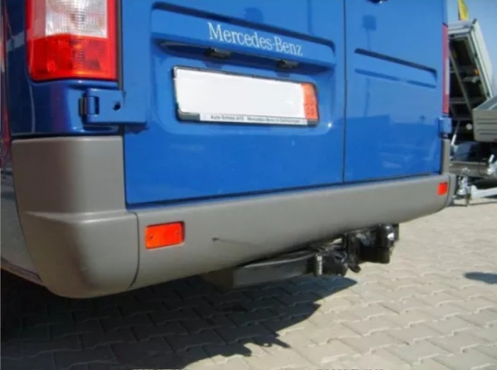 Carlig remorcare Mercedes Sprinter duba fara treapta 3,550m, 4,025m 1995-2006 marca Autohak [5]